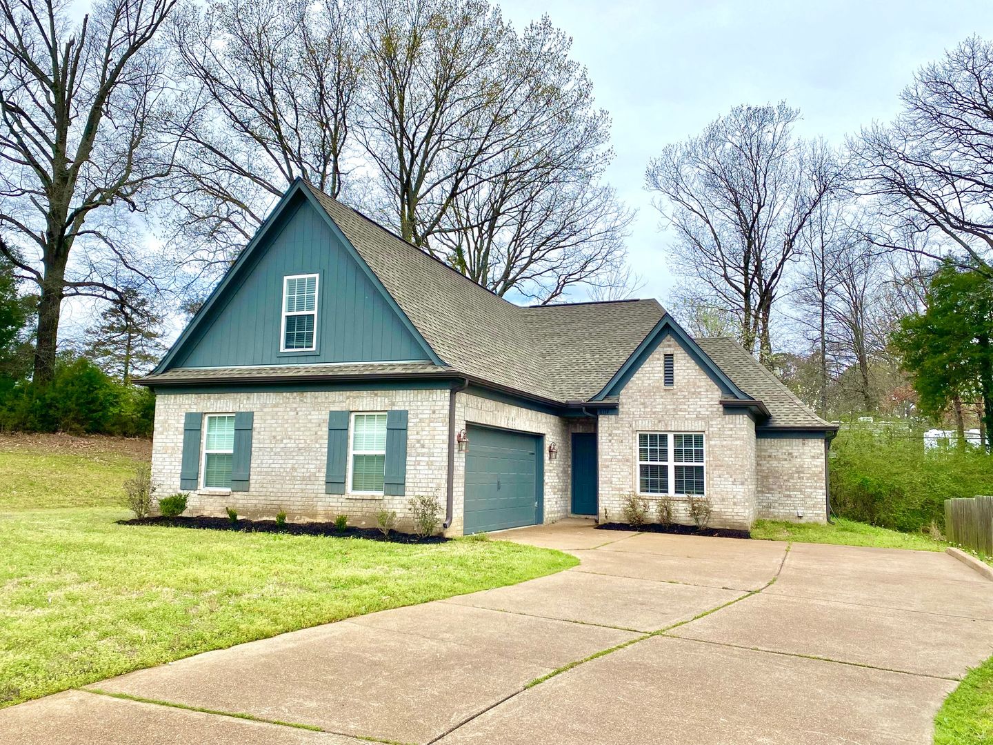 Olive Branch Apartment: 8114 Woodson Drive