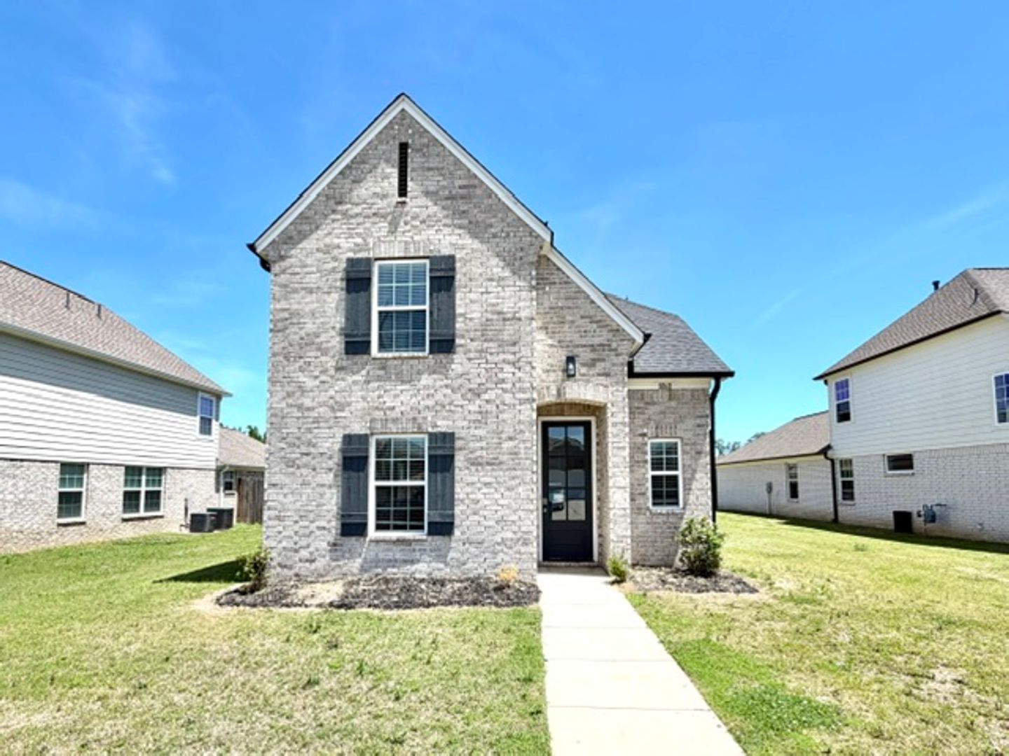 Southaven Apartment: 8868 Kimberly Dawn Dr