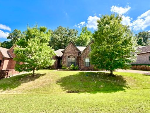 Now A Spacious 4 Bedroom 2 Bath Home In Cordova – photo 1