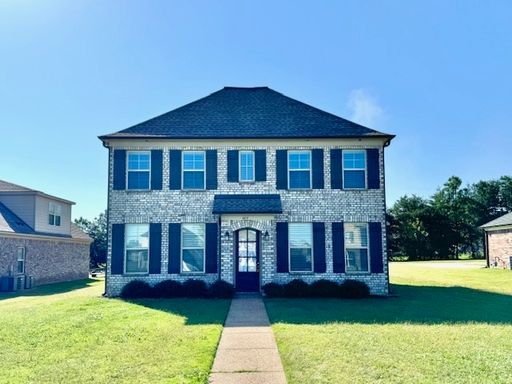 Country Living, Five Minutes From Oakland, TN, Now Leasing a 4 Bedroom 2.5 Bath In @ Hedge Rose