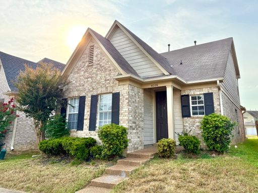 Now Leasing A 3 Bedroom 2.5 Bath In Cordova – photo 1