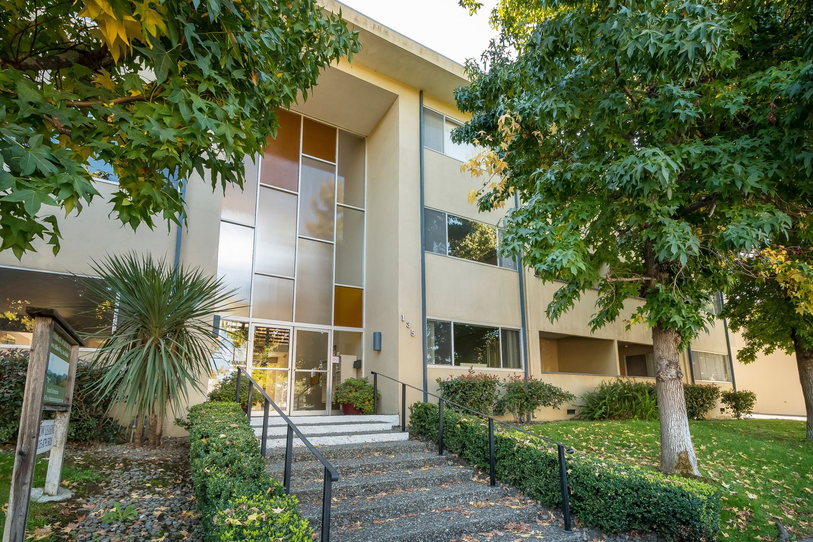 San Rafael Apartment: 135 Nova Albion Way