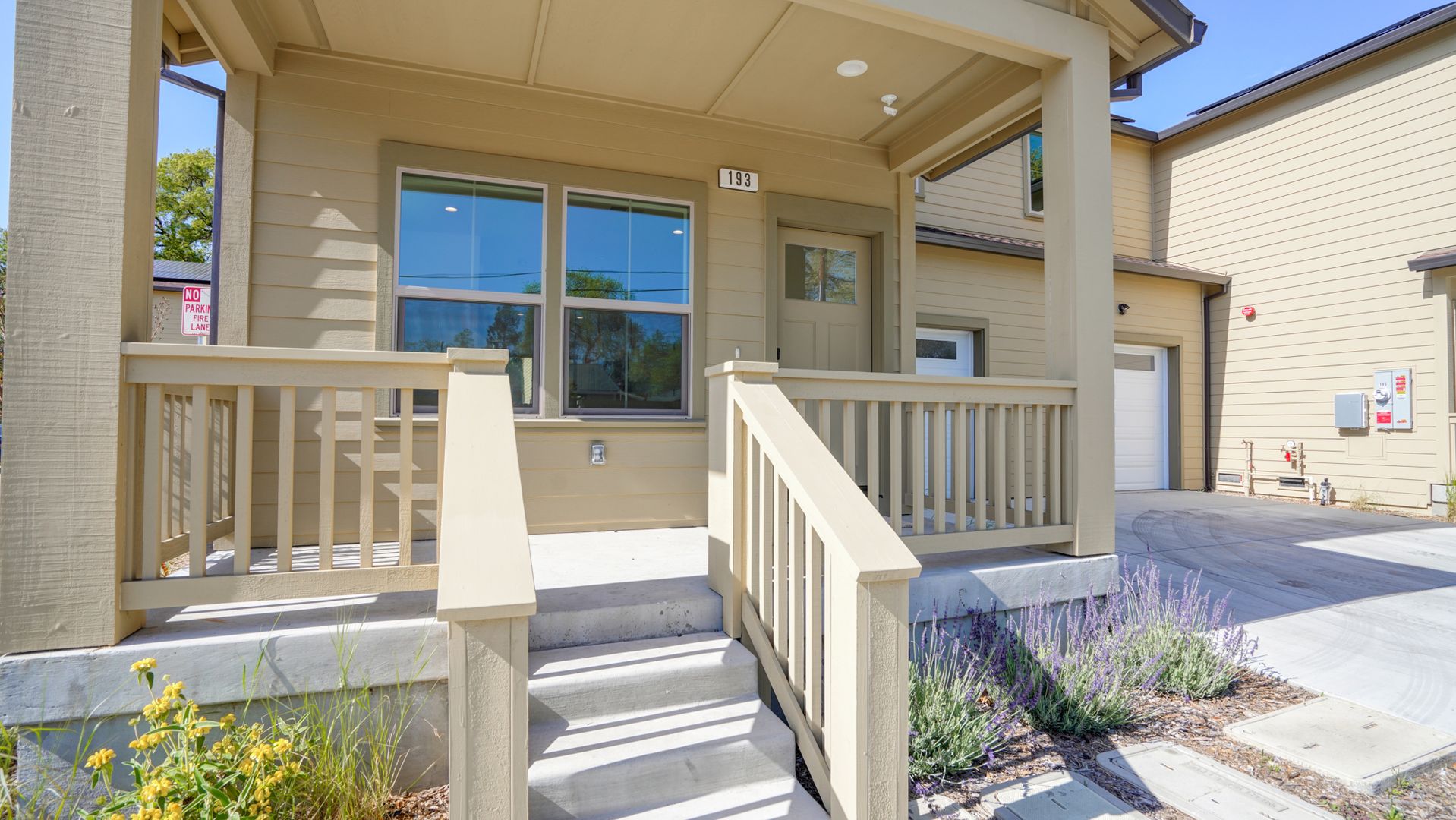 Santa Rosa Apartment: 193 - 199 West Barham Ave