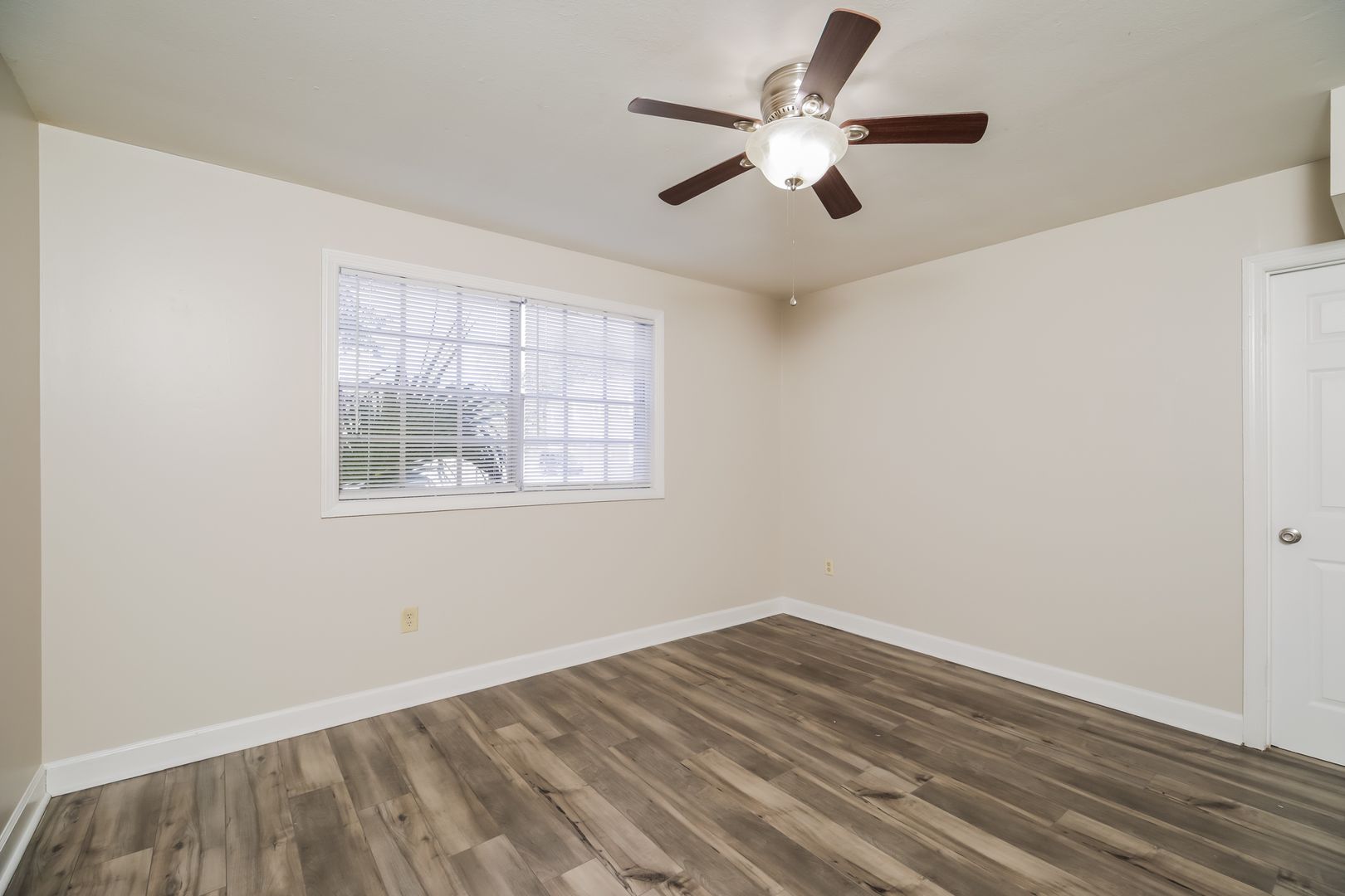 517 Rutledge Ave. 7 of 12