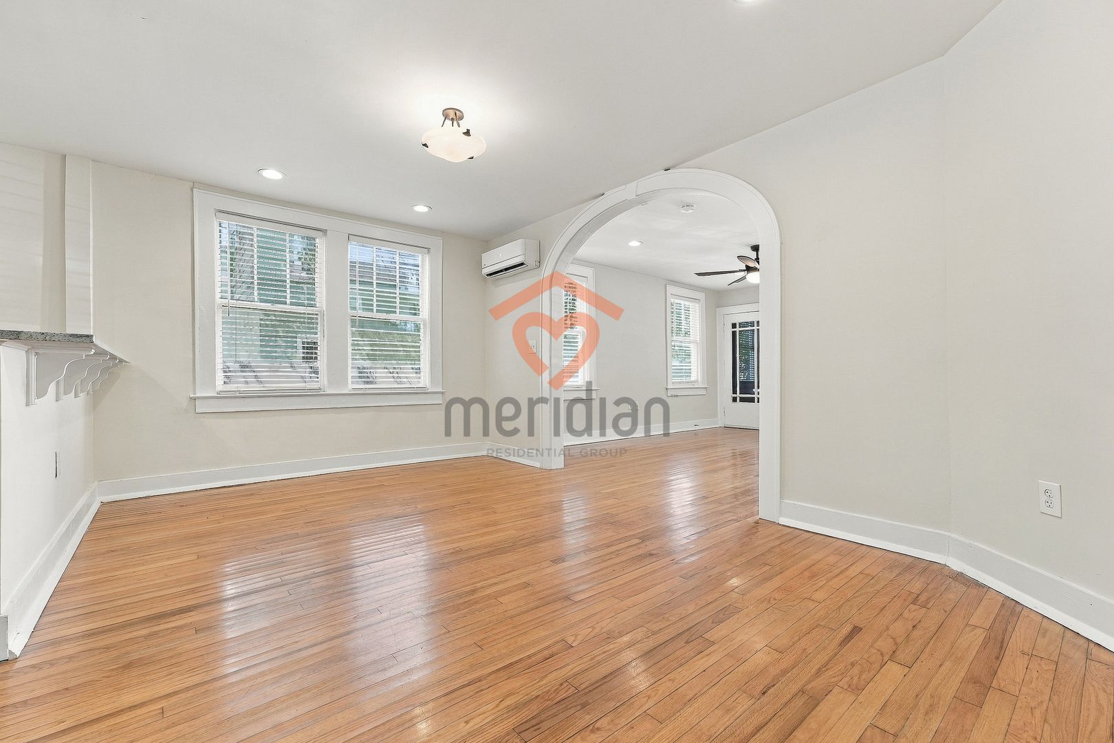 135 1/2 Wentworth Street 9 of 12