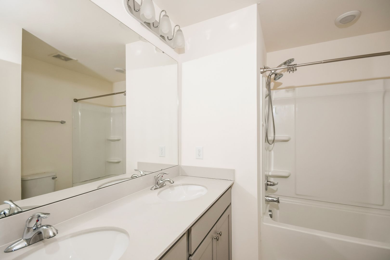 438 Trotters Lane 15 of 18
