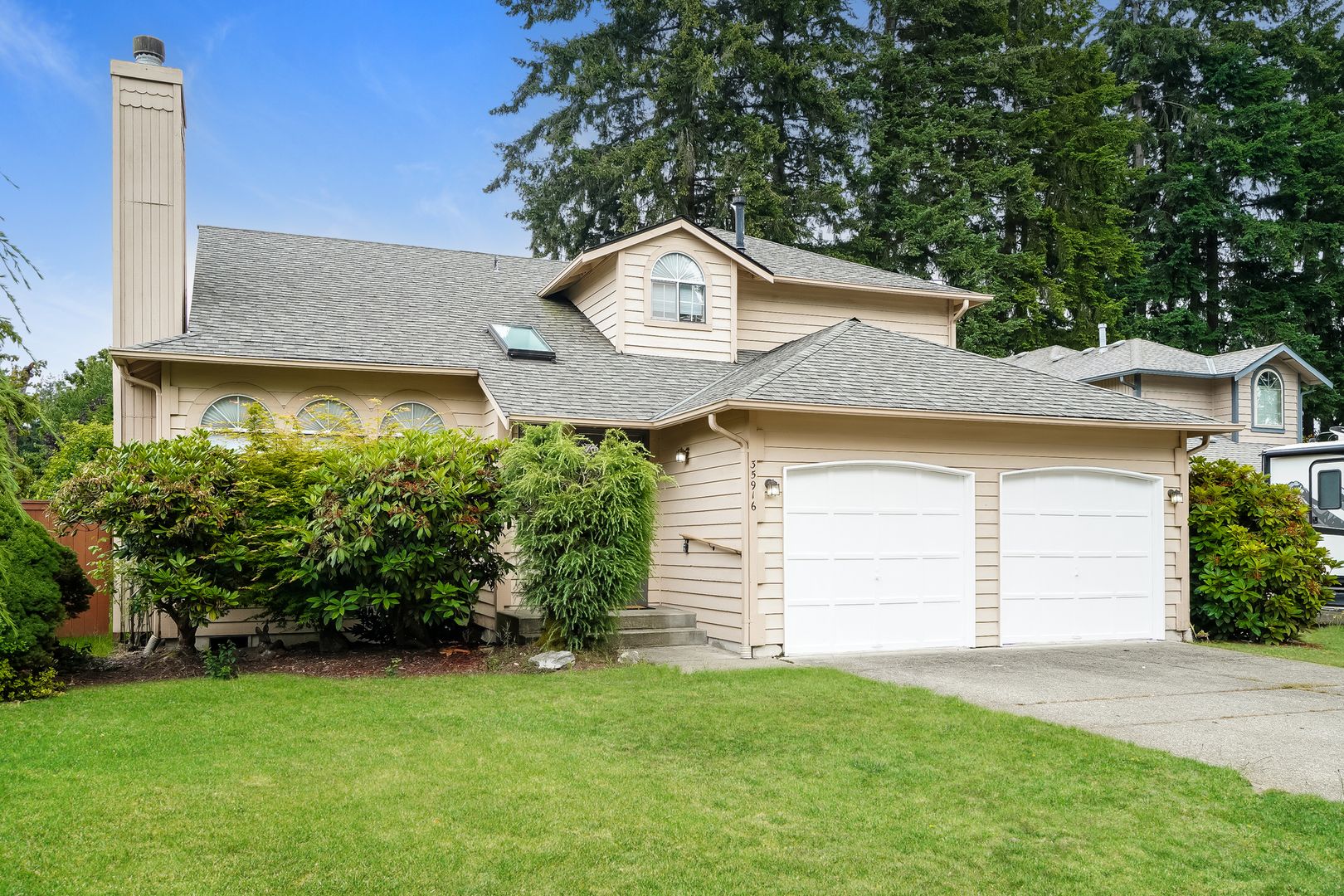 Federal Way House: 35916 23rd Pl S