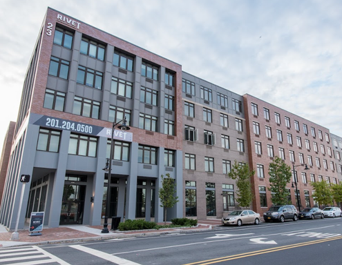 23 University Pl Blvd, Unit 404 – photo 1