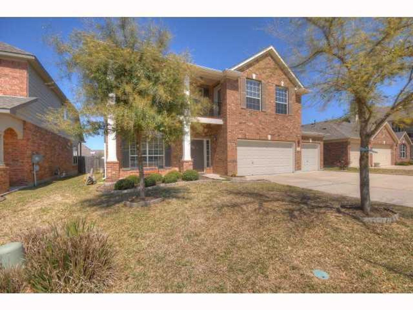 Round Rock House: 1553 Homewood Circle