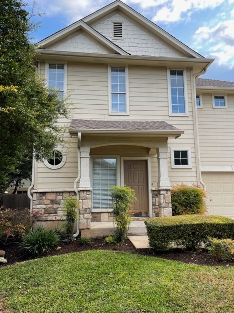 Austin House: 8518 Cahill Dr. Unit 35