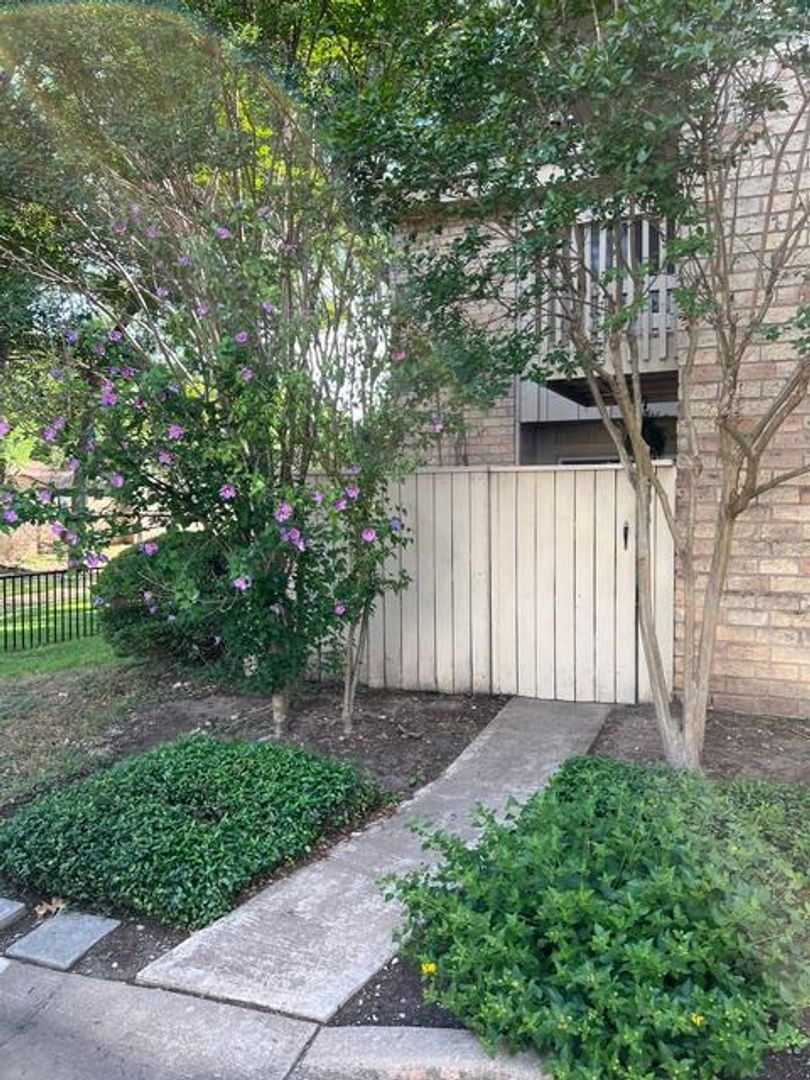 Austin House: 8340 Fathom Circle, Unit 103
