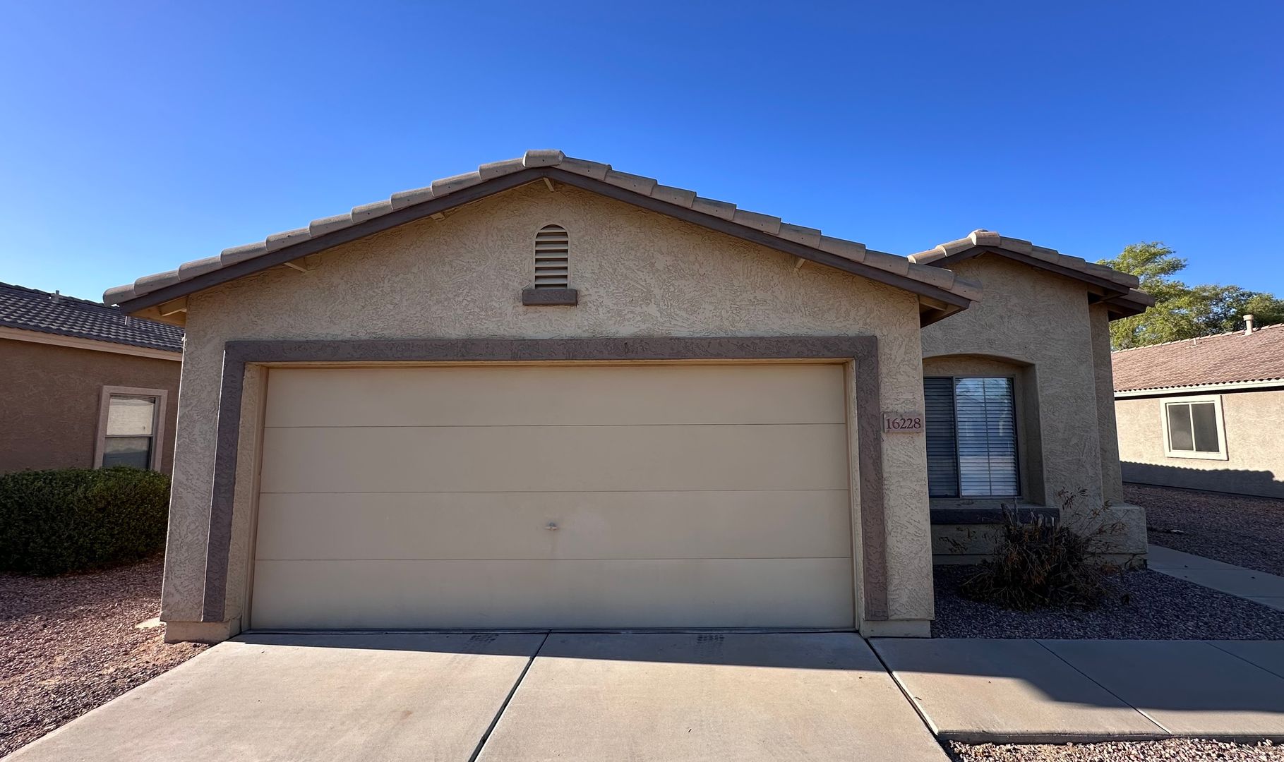 SURPRISE House: 16228 W CUSTER LN