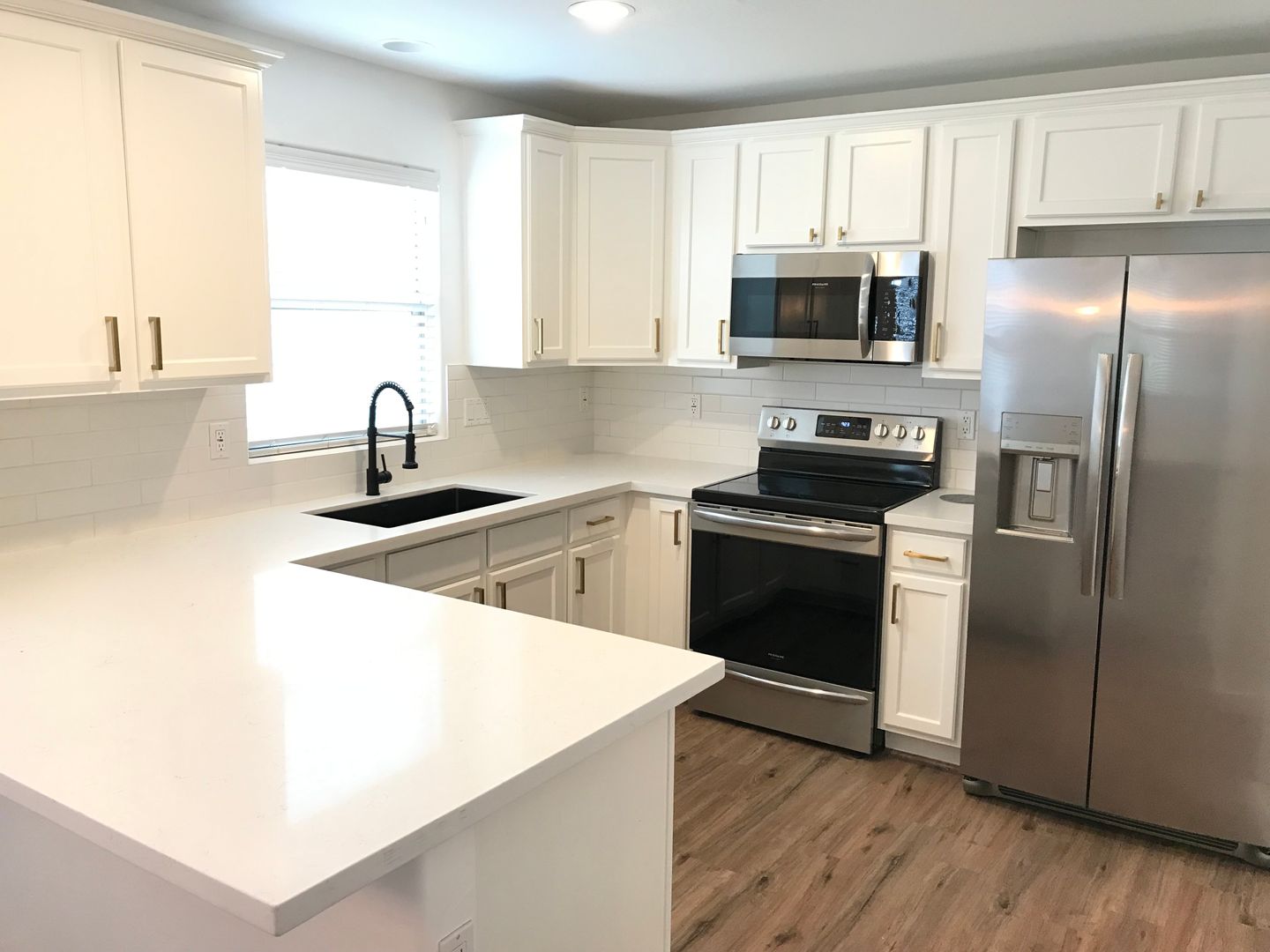 GILBERT House: 2548 E MEGAN ST