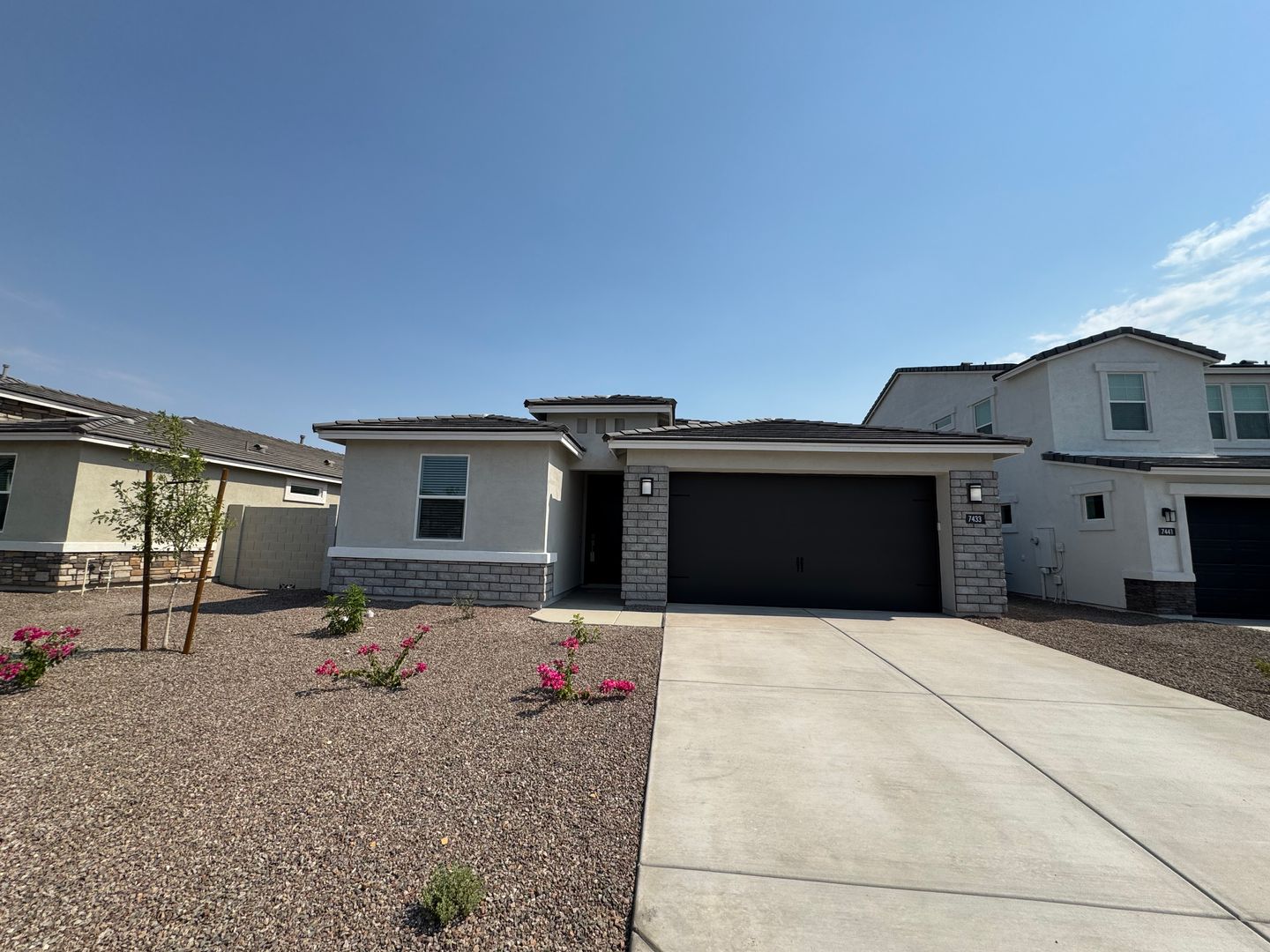 PEORIA House: 7433 W BUCKHORN TRAIL