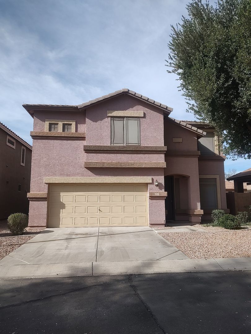 CHANDLER House: 1222 S SOHO LN