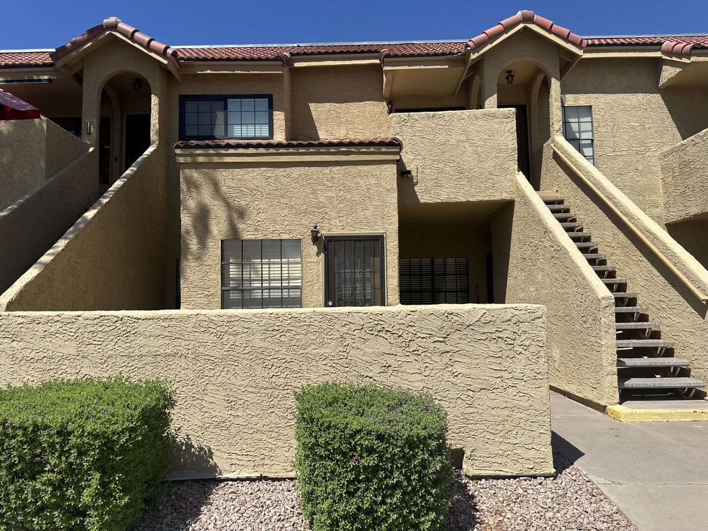 CHANDLER Condo: 1126 W ELLIOT RD #1038