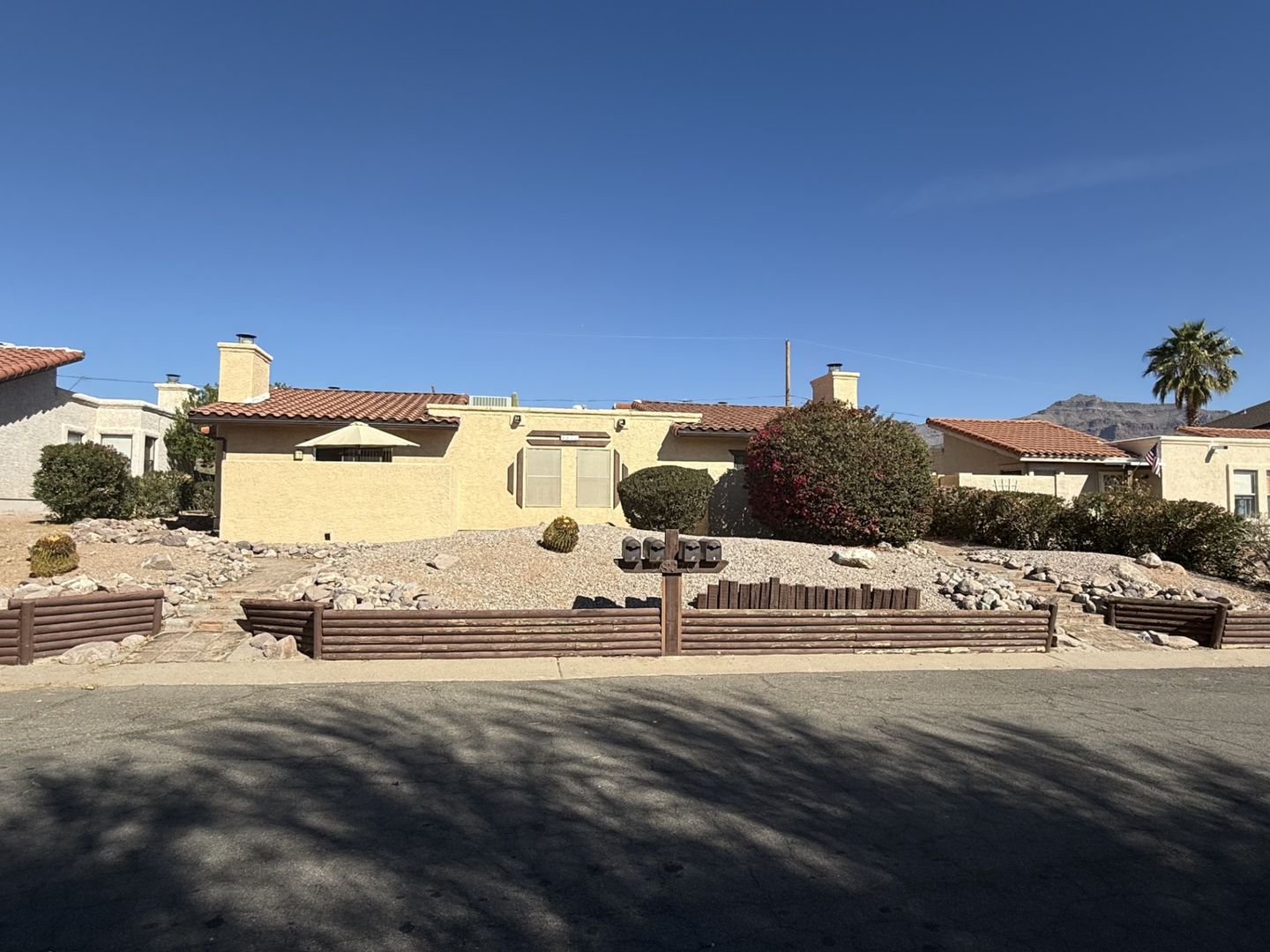 GOLD CANYON Apartment: 9870 E LA PALMA AVE #4