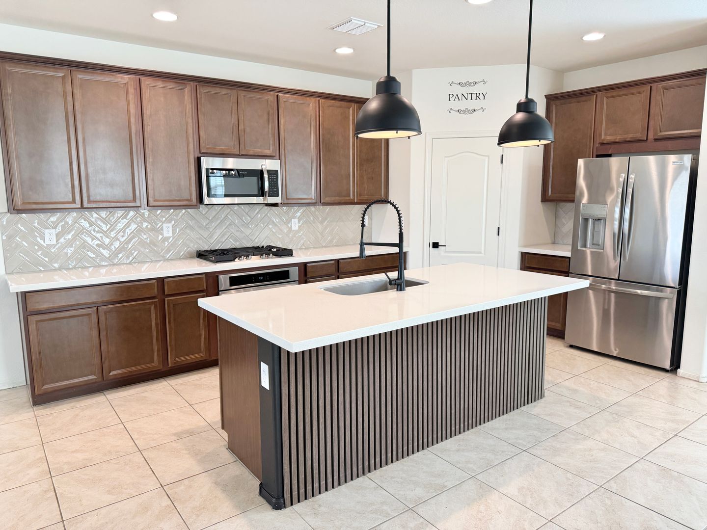 LITCHFIELD PARK House: 5748 N 194TH AVE