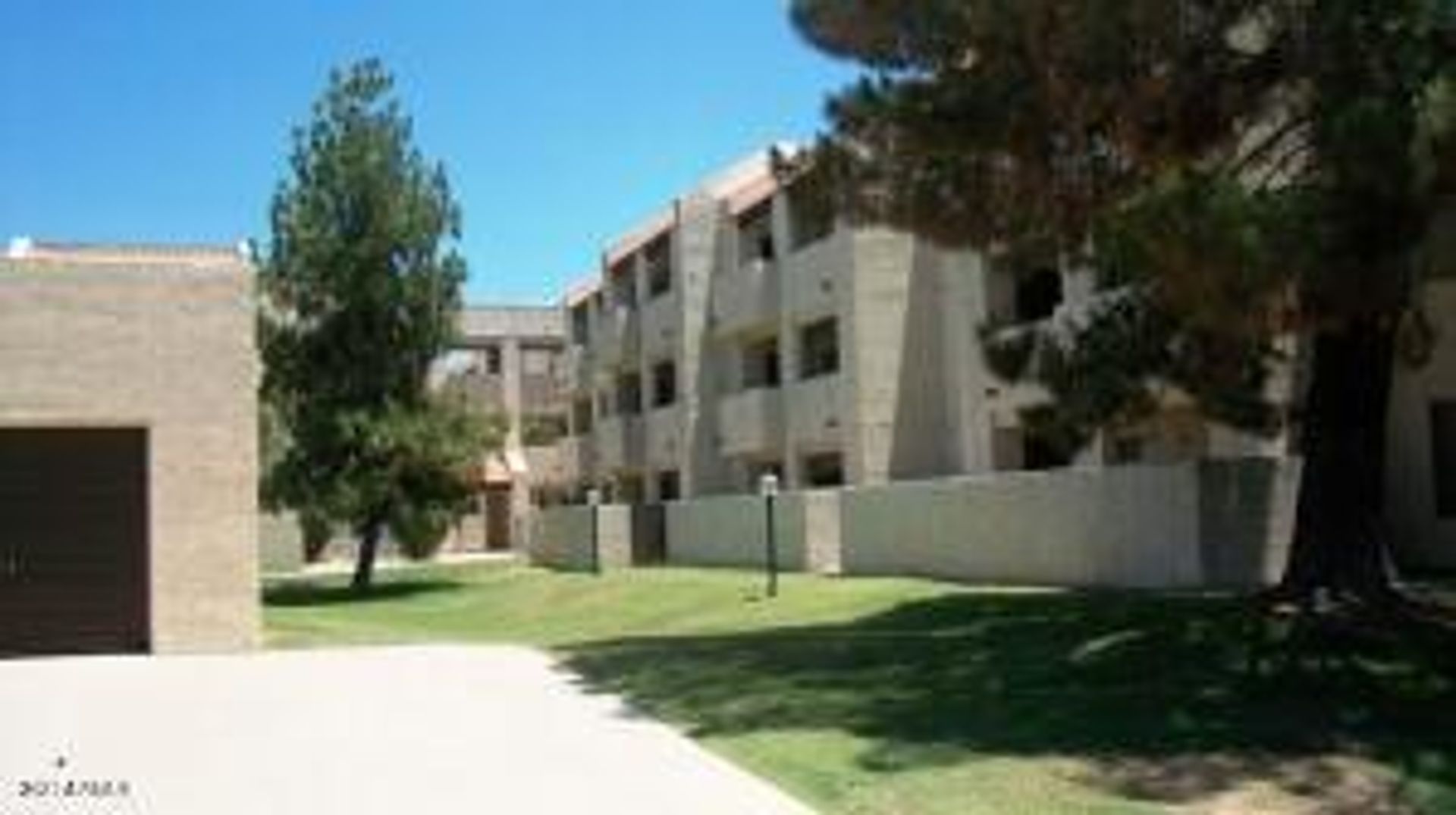 GLENDALE Townhome: 4730 W NORTHERN AVE #2087