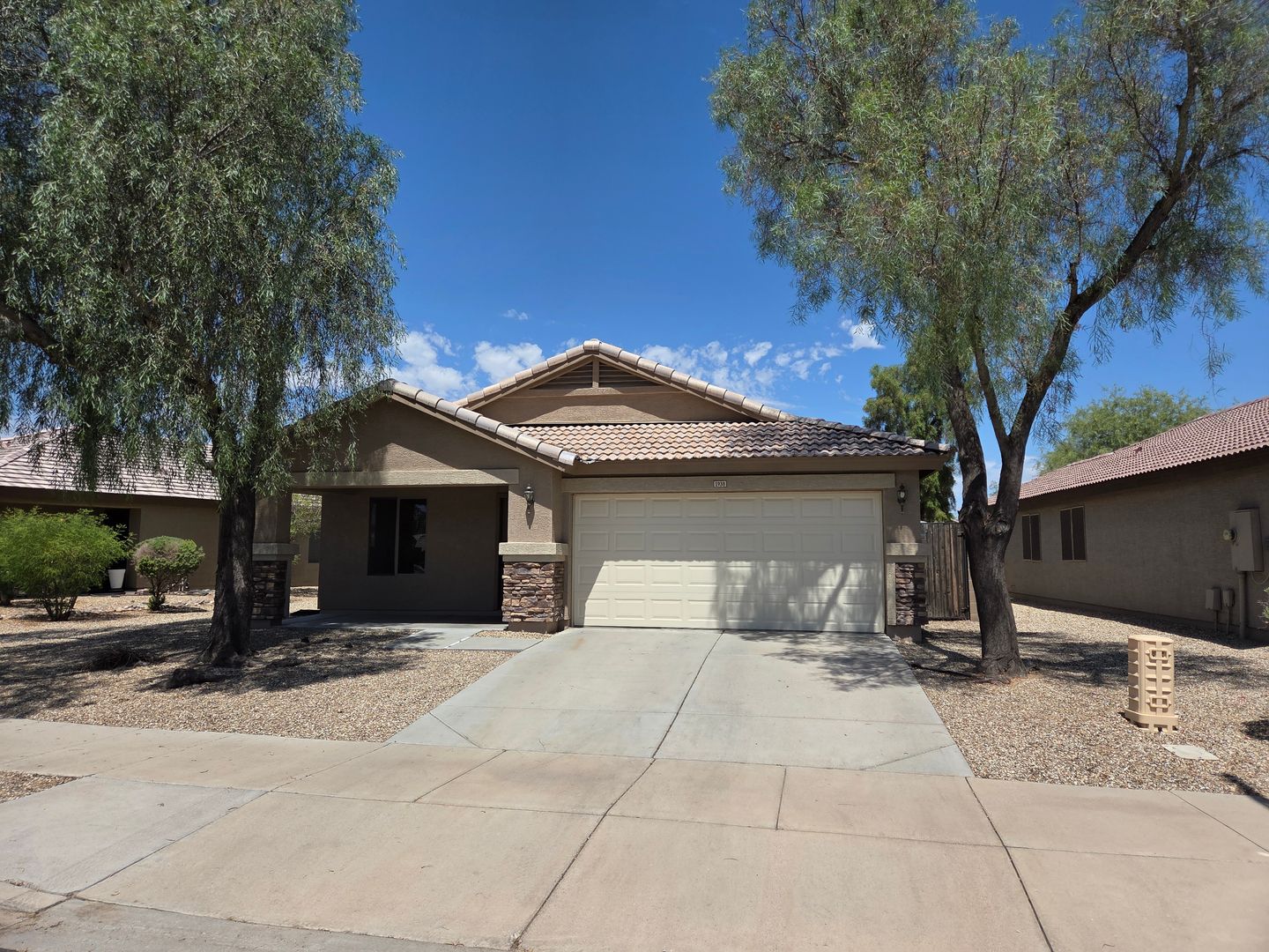 GOODYEAR House: 1938 S 172ND AVE