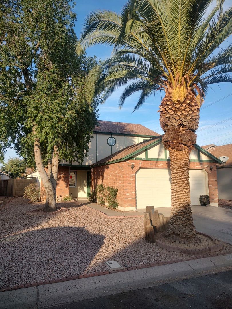 CHANDLER House: 3458 N APACHE CT