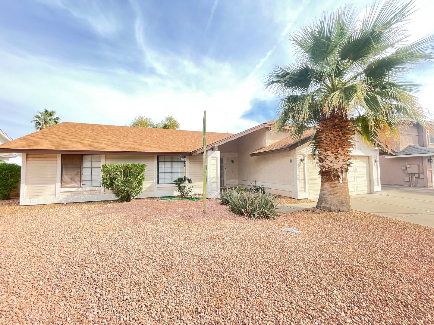 CHANDLER House: 1609 N LONGMORE ST