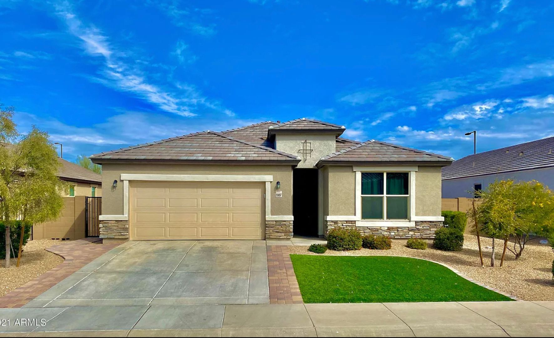PEORIA House: 25837 N 134TH DR