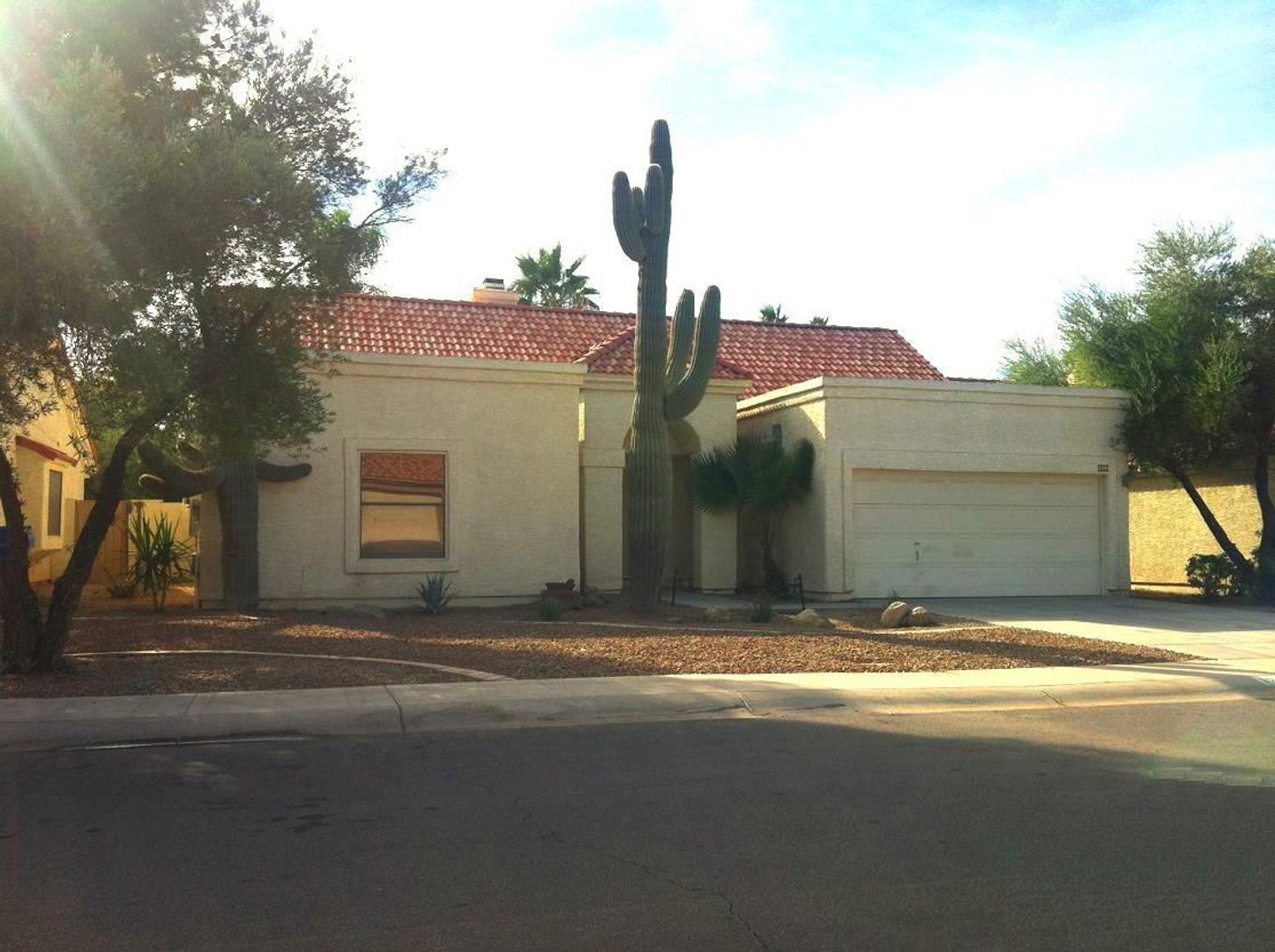 GILBERT House: 1249 E LAUREL AVE