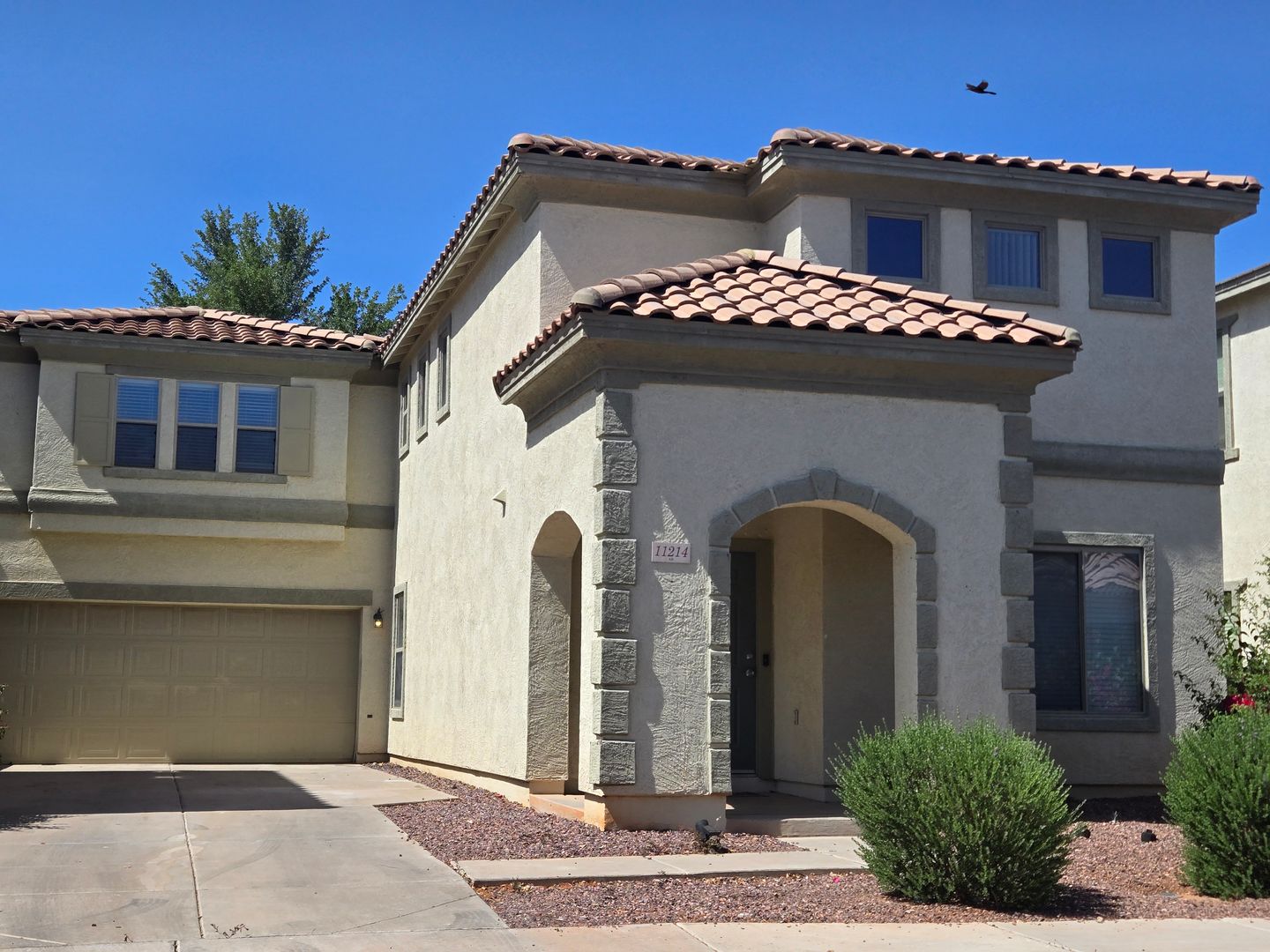 AVONDALE House: 11214 W PIERCE ST