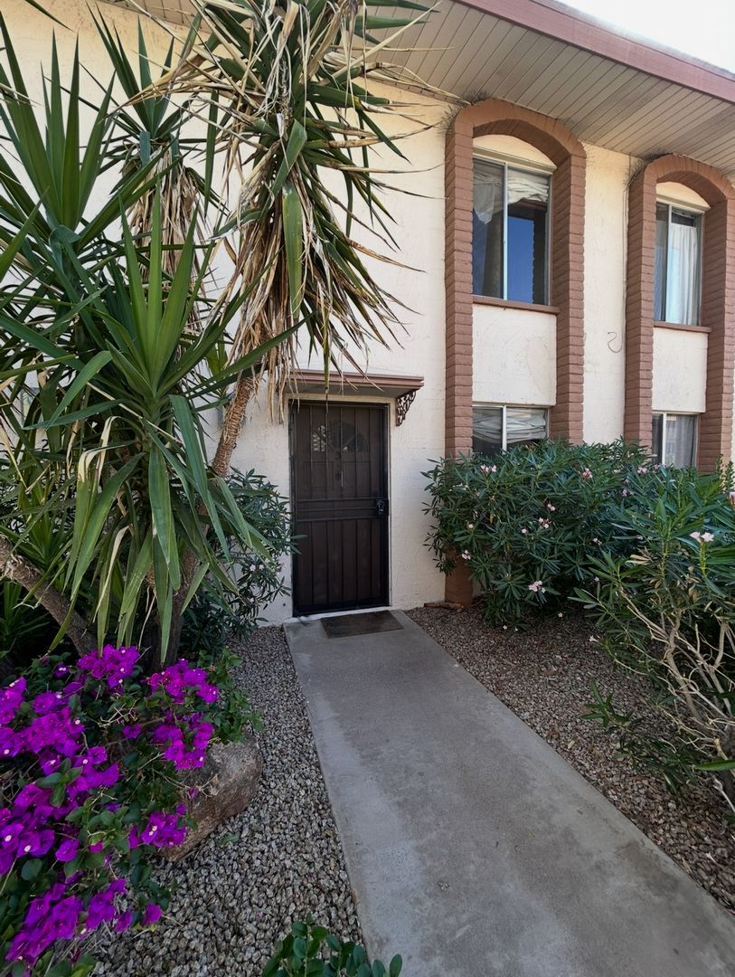 SCOTTSDALE House: 4846 N WOODMERE FAIRWAY #3