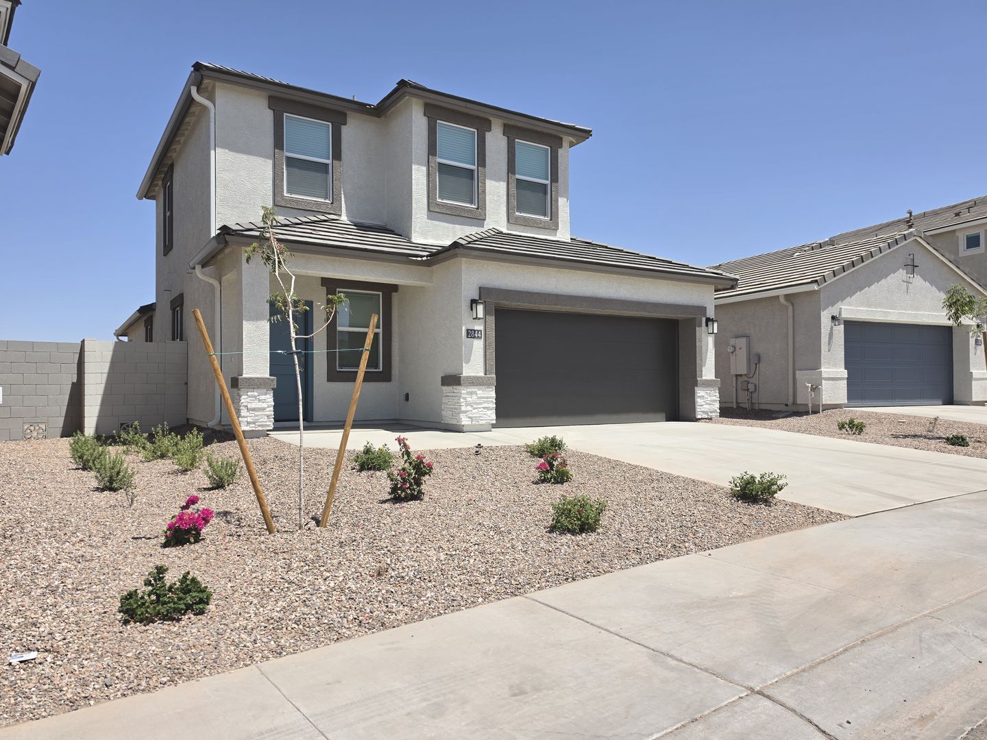 APACHE JUNCTION House: 2844 W SHEPPERD AVE