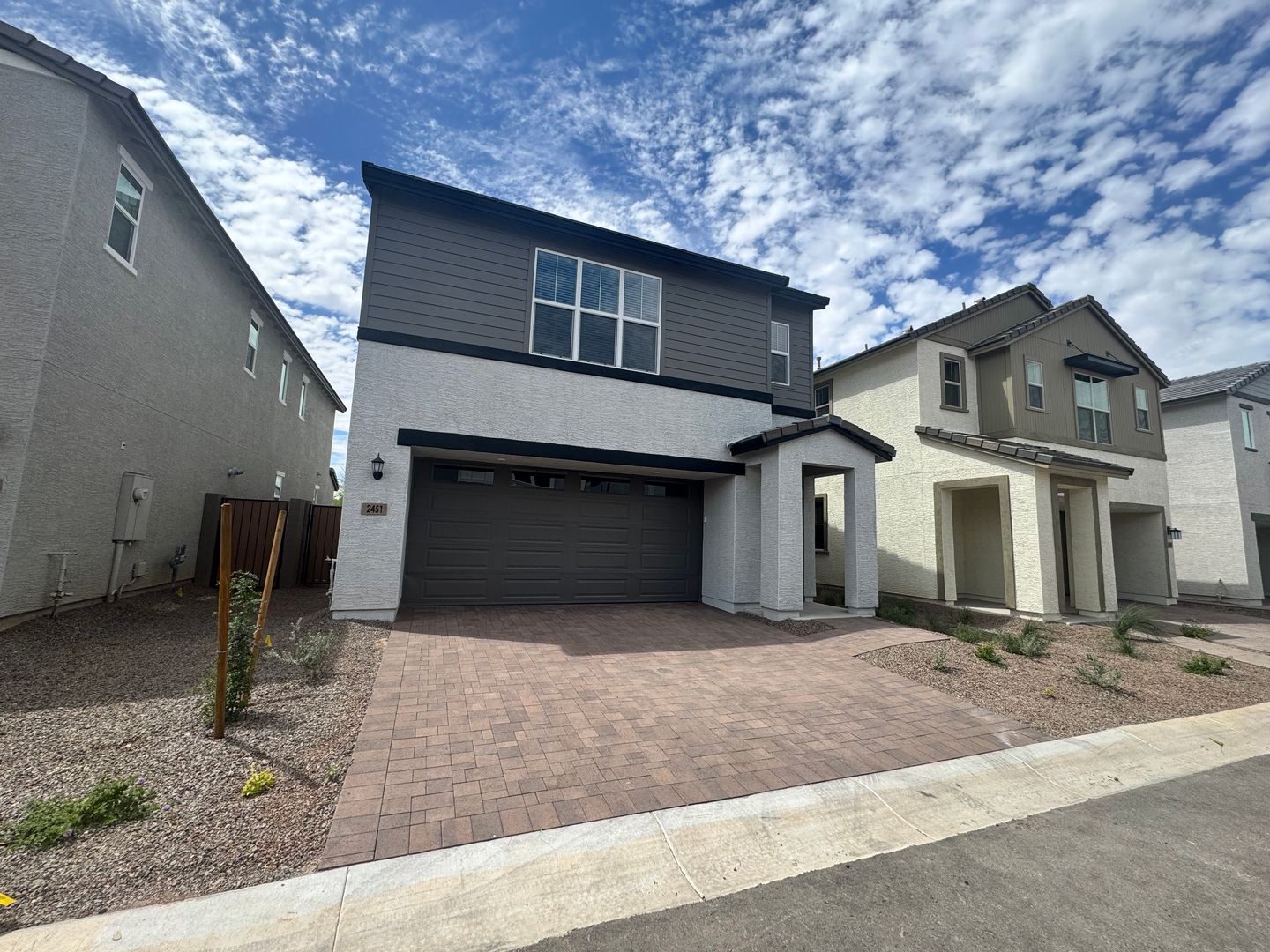 PHOENIX House: 2451 W MAXIMO WAY