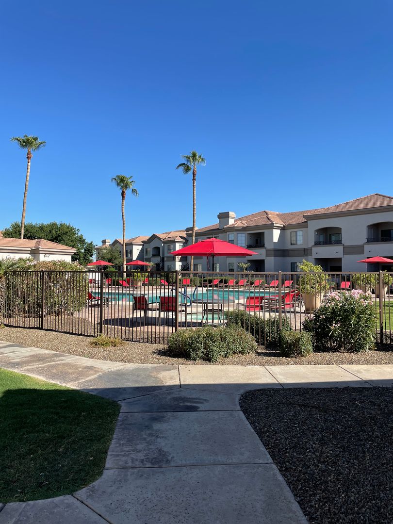 MESA House: 1941 S PIERPONT DR #1008