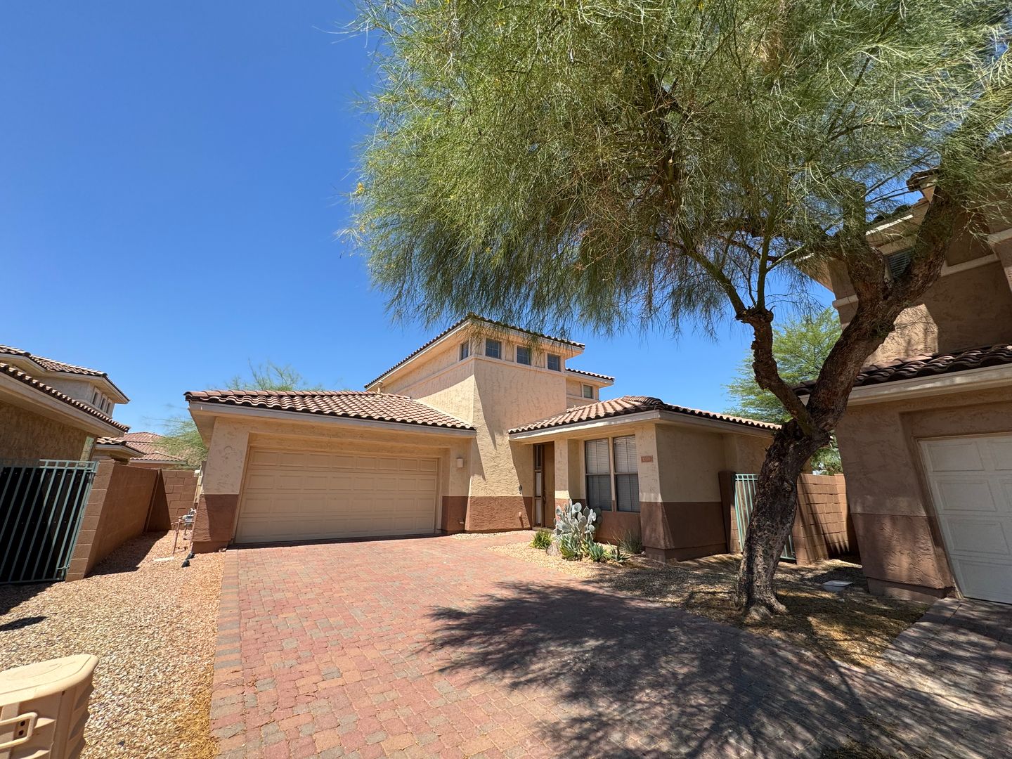 GOODYEAR House: 13518 W CYPRESS ST