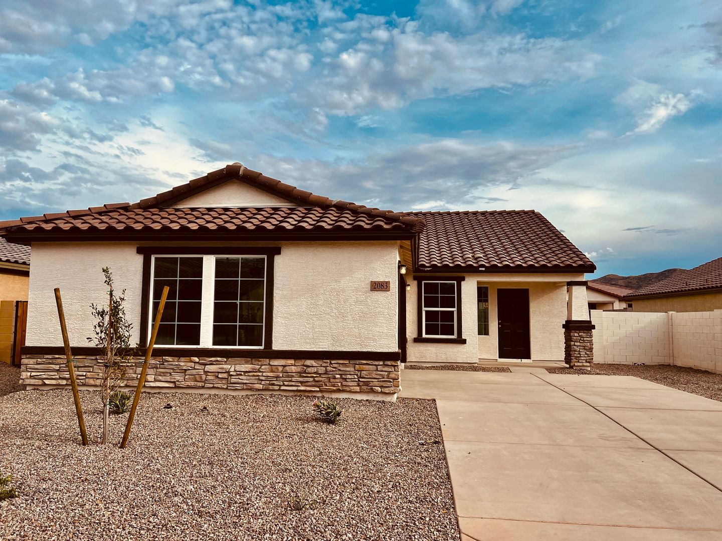 CASA GRANDE House: 2083 E VELVET PL