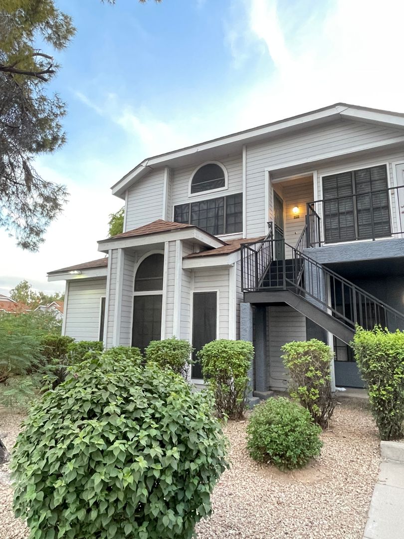 GLENDALE Condo: 8888 N 47TH AVE #141
