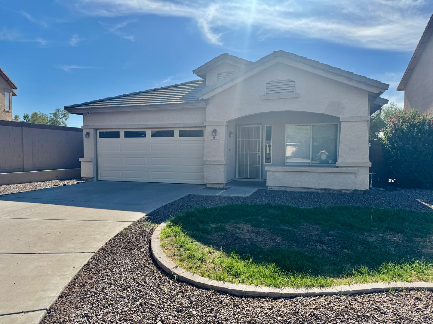 AVONDALE House: 314 S 117TH DR