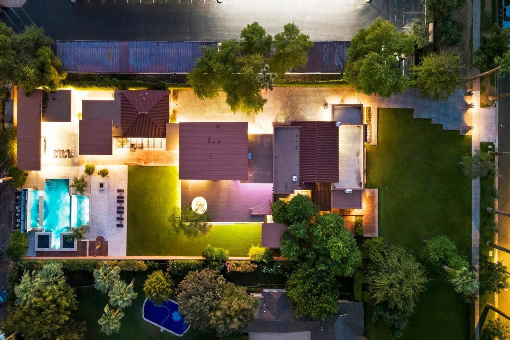 PHOENIX House: 341 E MONTE VISTA RD