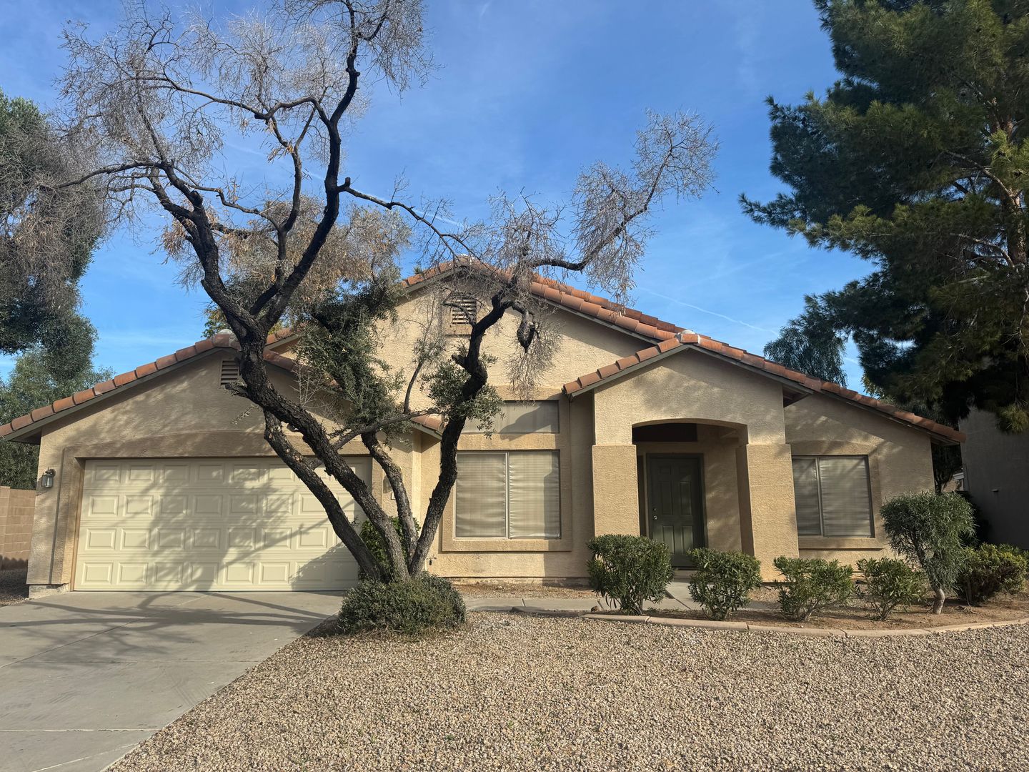 GILBERT House: 1126 E SHANNON ST