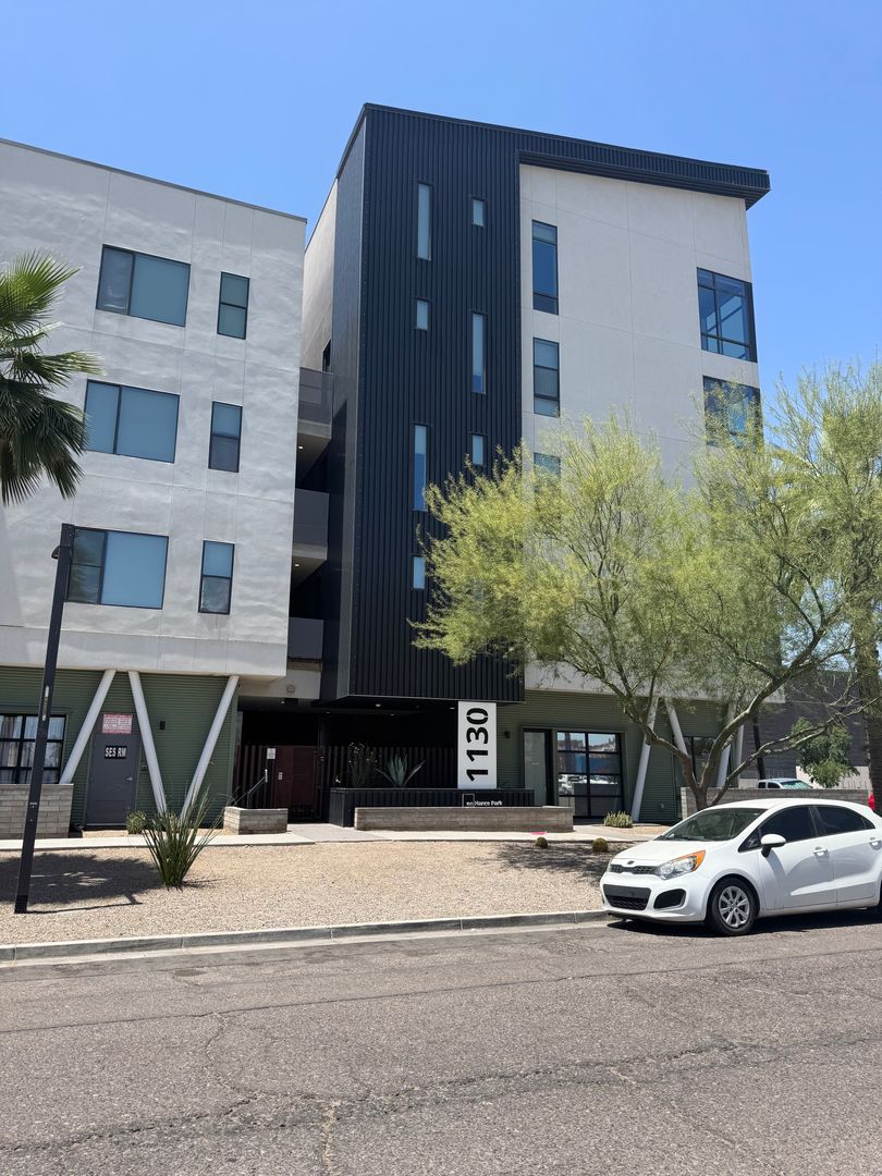 PHOENIX House: 1130 N 2ND ST APT 312