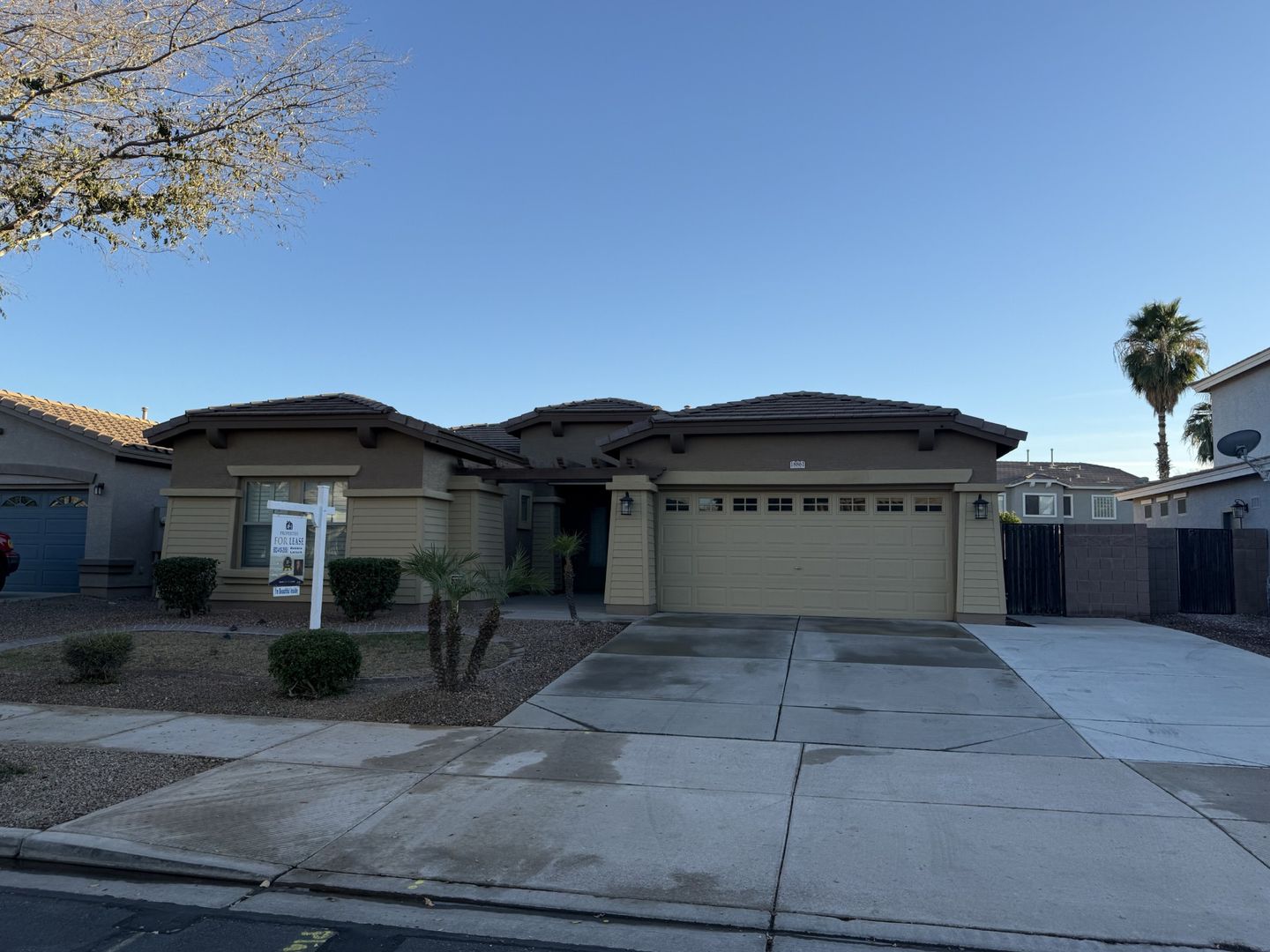 QUEEN CREEK House: 18861 E KINGBIRD DR