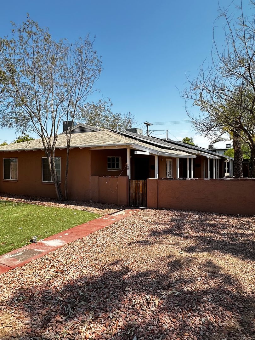 PHOENIX Townhome: 1519 W OSBORN RD #3