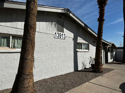 ASK ABOUT OUR MOVE IN SPECIALS Great 2 Bedroom 1 Bathroom Apartment in El Mirage!