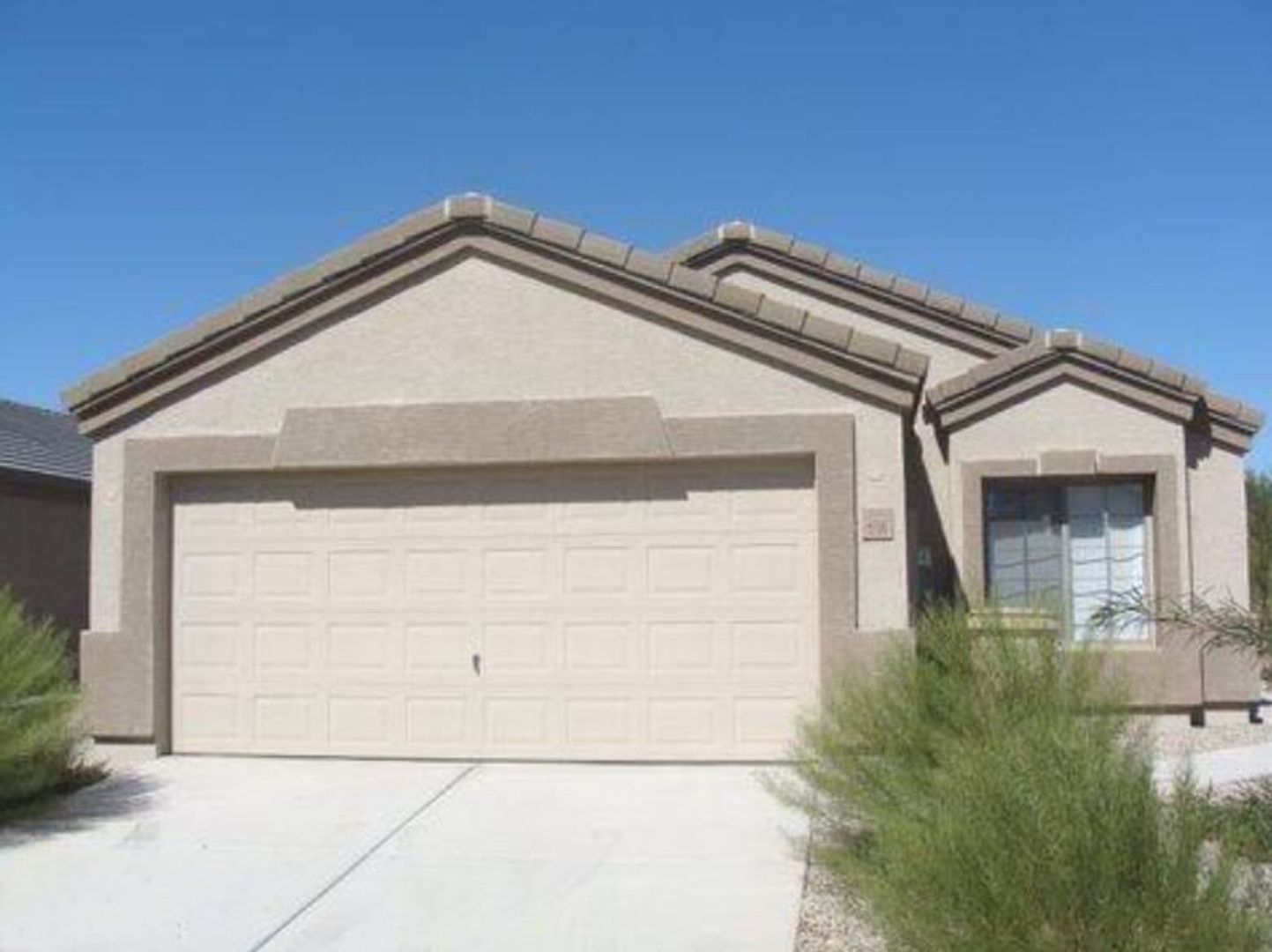 FLORENCE House: 6656 E FLYNN AVE