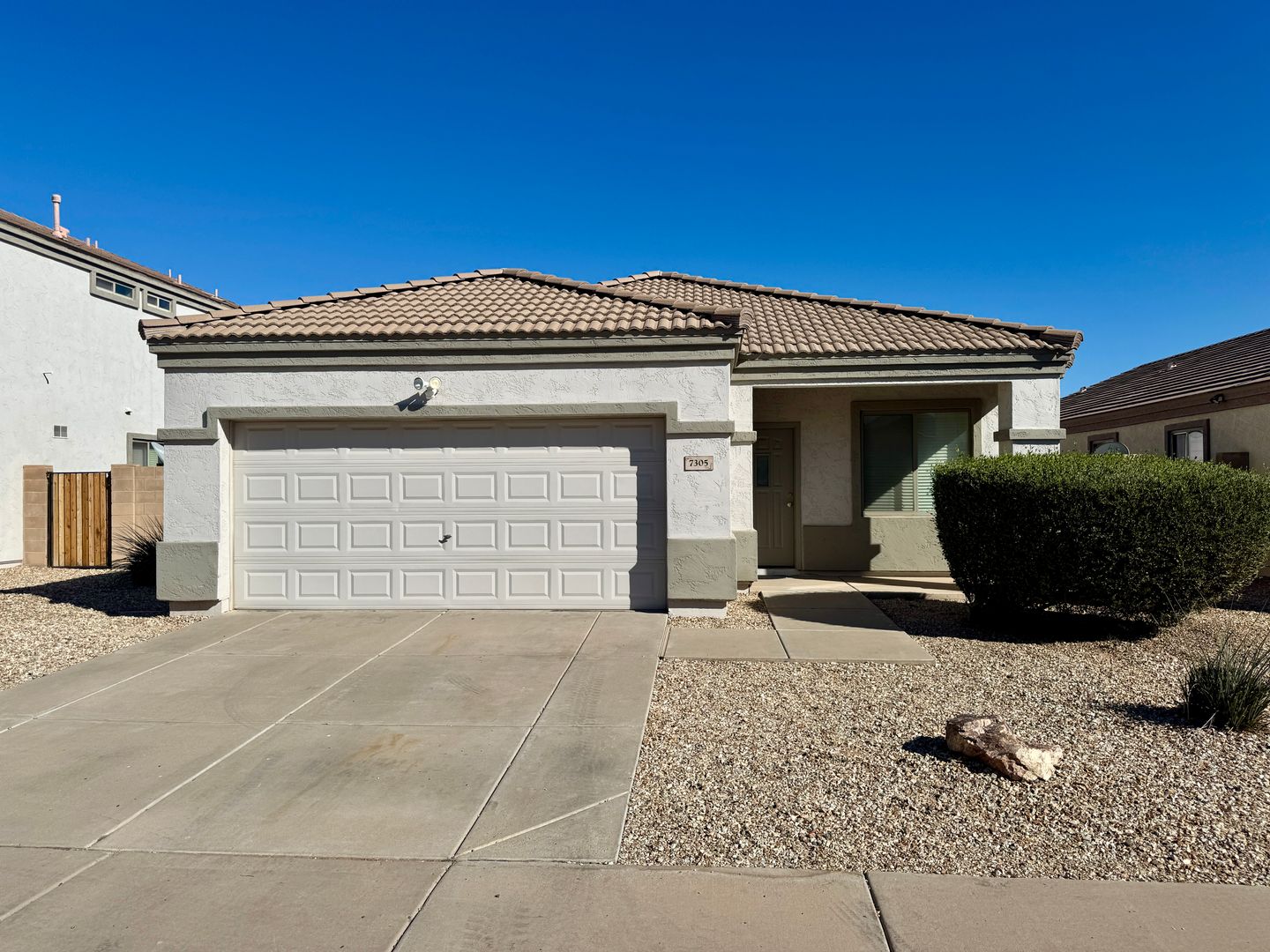 LAVEEN House: 7305 S 56TH LANE