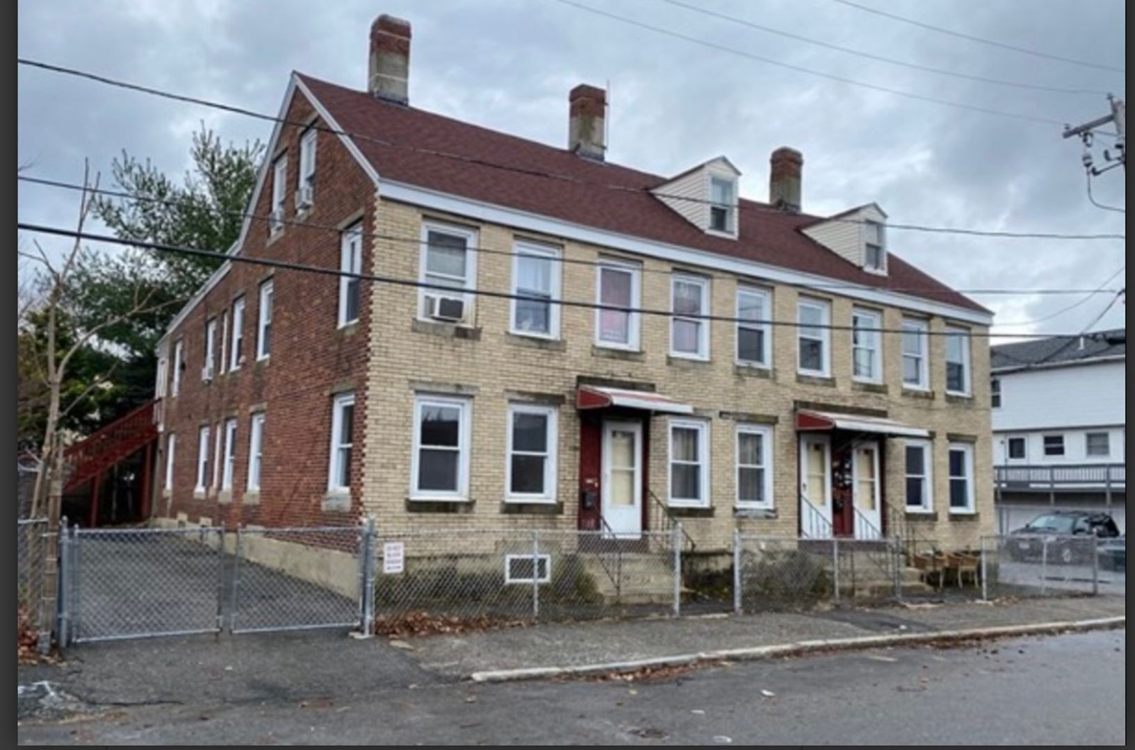 Lowell Apartment: 151-157 Charles Street