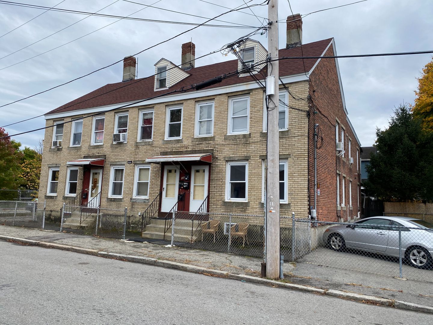 Lowell Apartment: 151-157 Charles Street