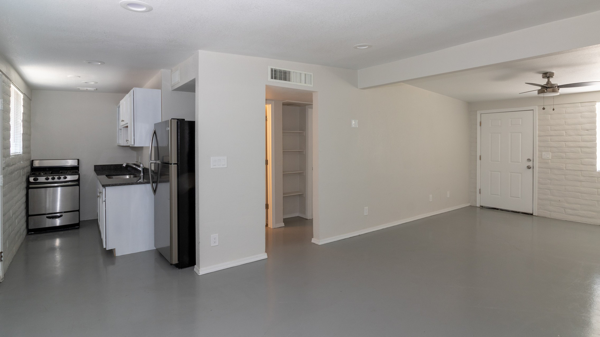 Tucson Apartment: 50 W King Rd
