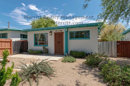 Gated, 1 bedroom casita, recently remodeled and updated. Washer/dryer and more! – photo 1
