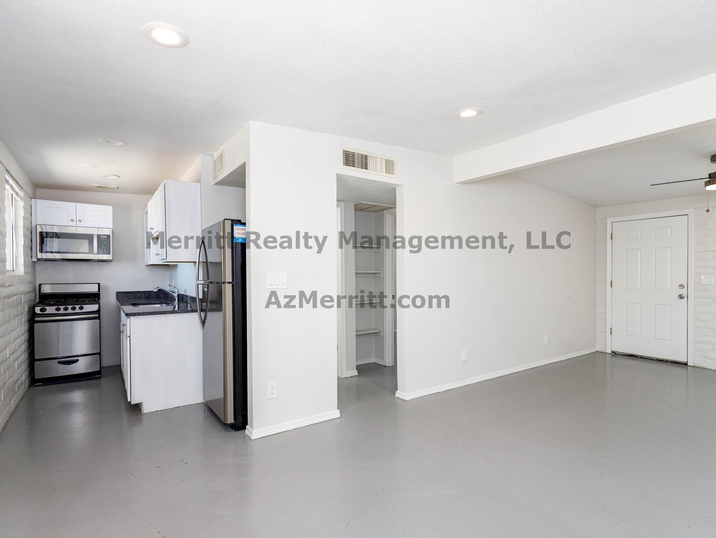 Tucson Apartment: 50 W King Rd